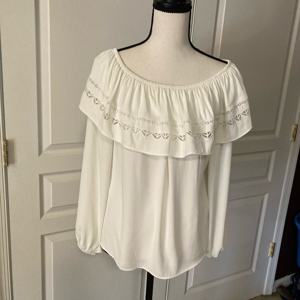 WHBM NWT Off Shoulders White Shirt